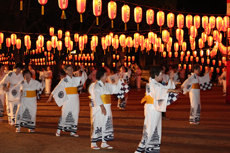 写真：みたま祭