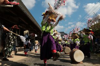 鋤崎八幡神社渡り拍子2