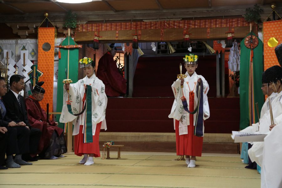 八幡神社渡り拍子1