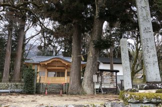 改築された形部神社佐波良神社