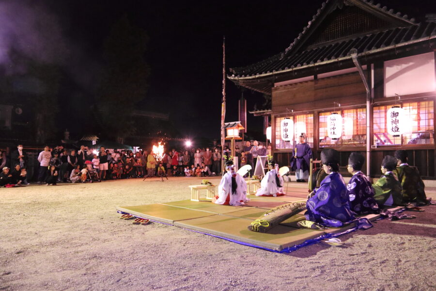 稲荷神社・浦安の舞